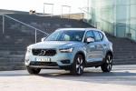 Volvo XC40 D4 Momentum 2017 года (WW)